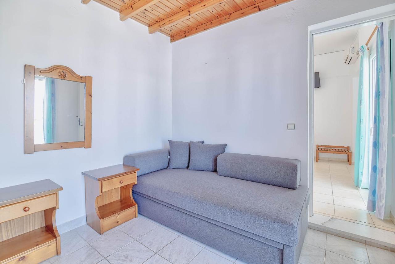Pavlos Place Antiparos Екстер'єр фото